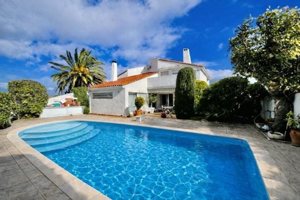 Maison à vendre, 221m², Perpignan