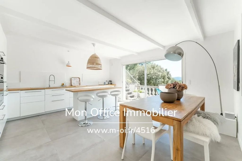 Maison à vendre, 125m², Pourrières
