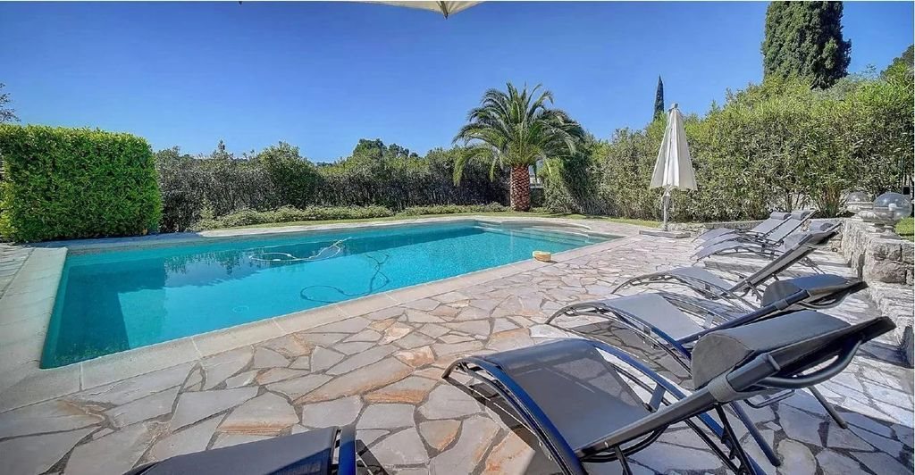 Maison à louer, 350m², Mougins