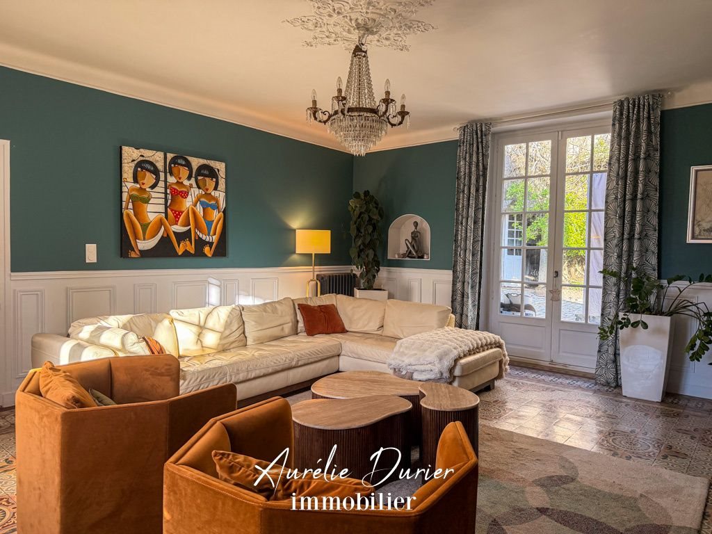 Maison à vendre, 240m², Luynes