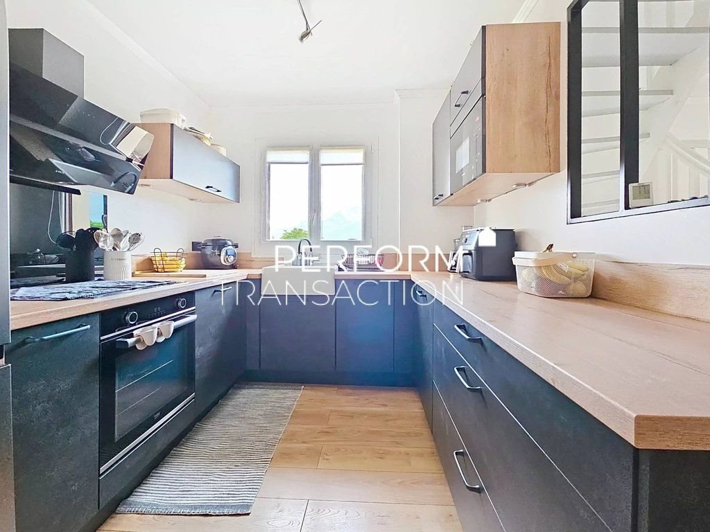 Maison à vendre, 90m², Sassenage