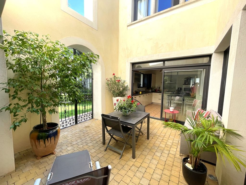Appartement à vendre, 145m², Nîmes