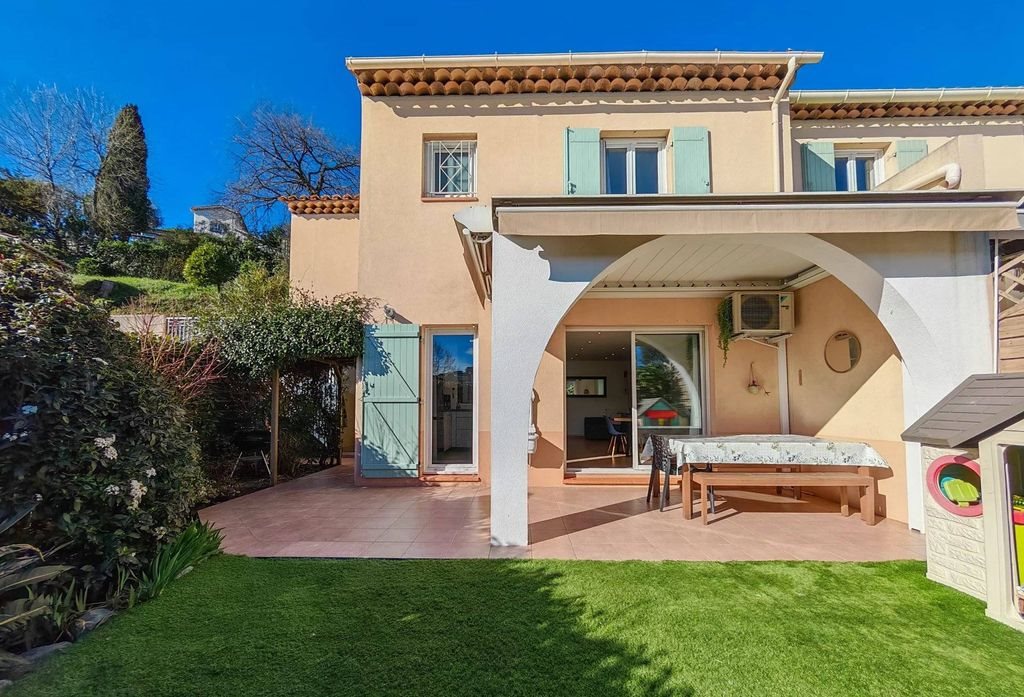 Maison à vendre, 88m², Cagnes-sur-Mer