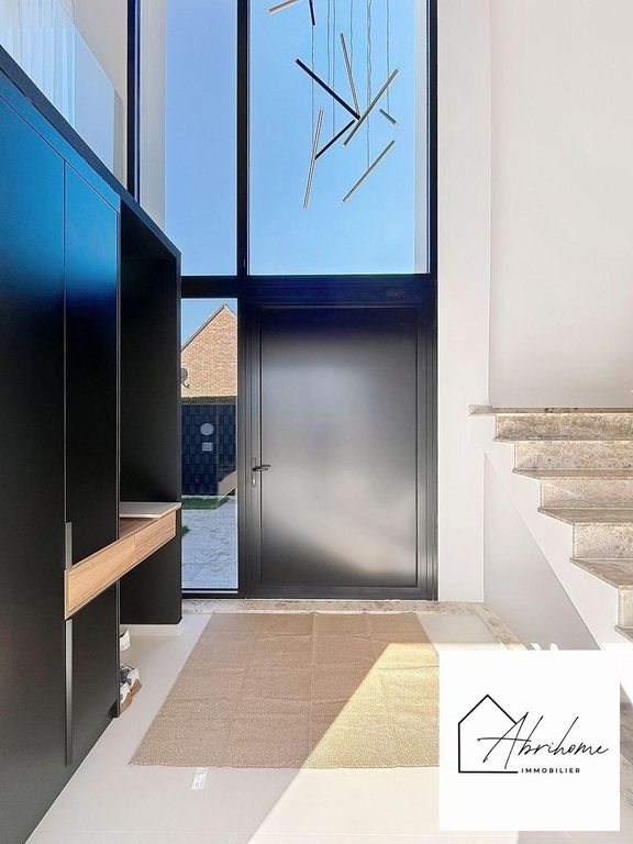 Maison à louer, 220m², Emmerin