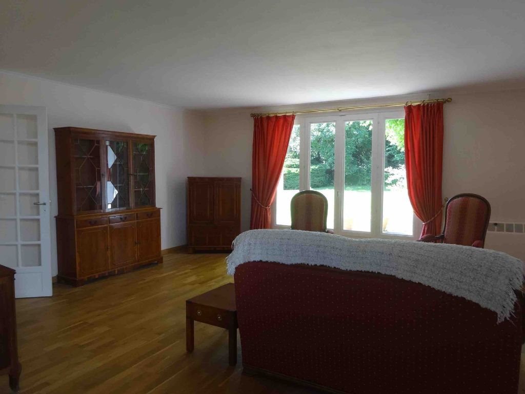 Maison à louer, 121m², Buc