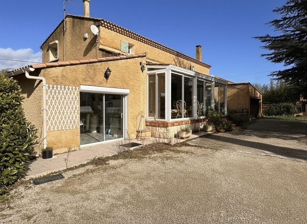Maison à vendre, 198m², Rochefort-du-Gard