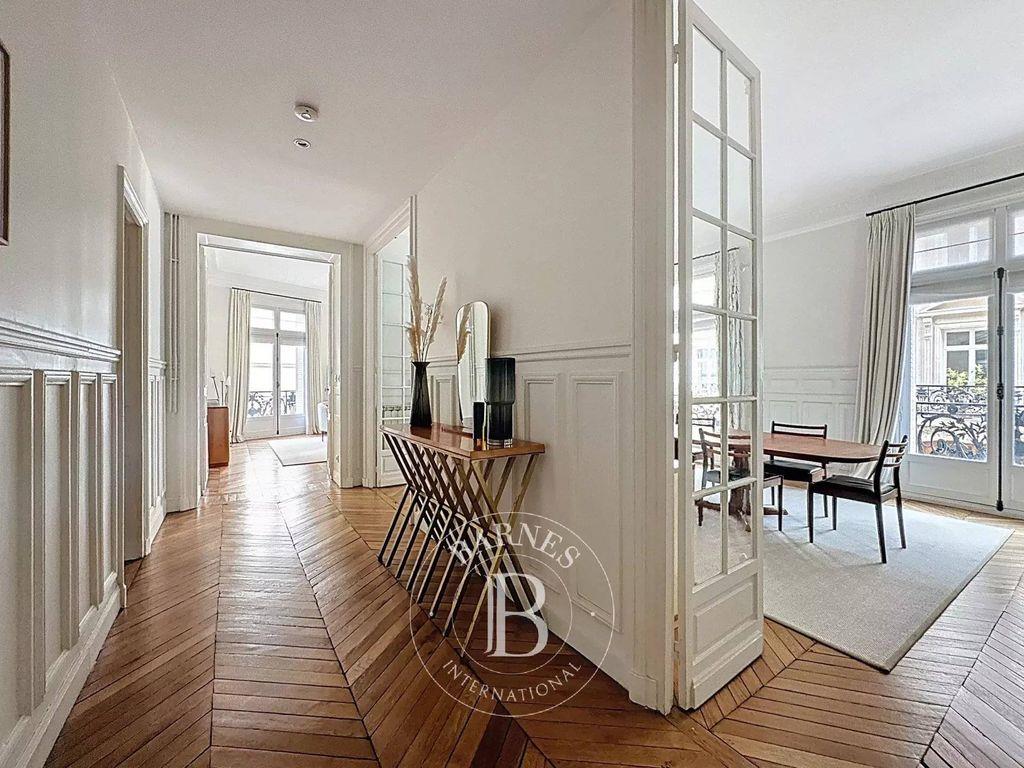 Appartement à louer, 201m², Paris 7ème
