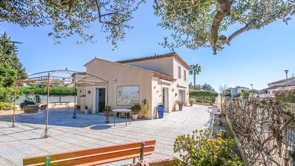 Maison à vendre, 176m², Hyères