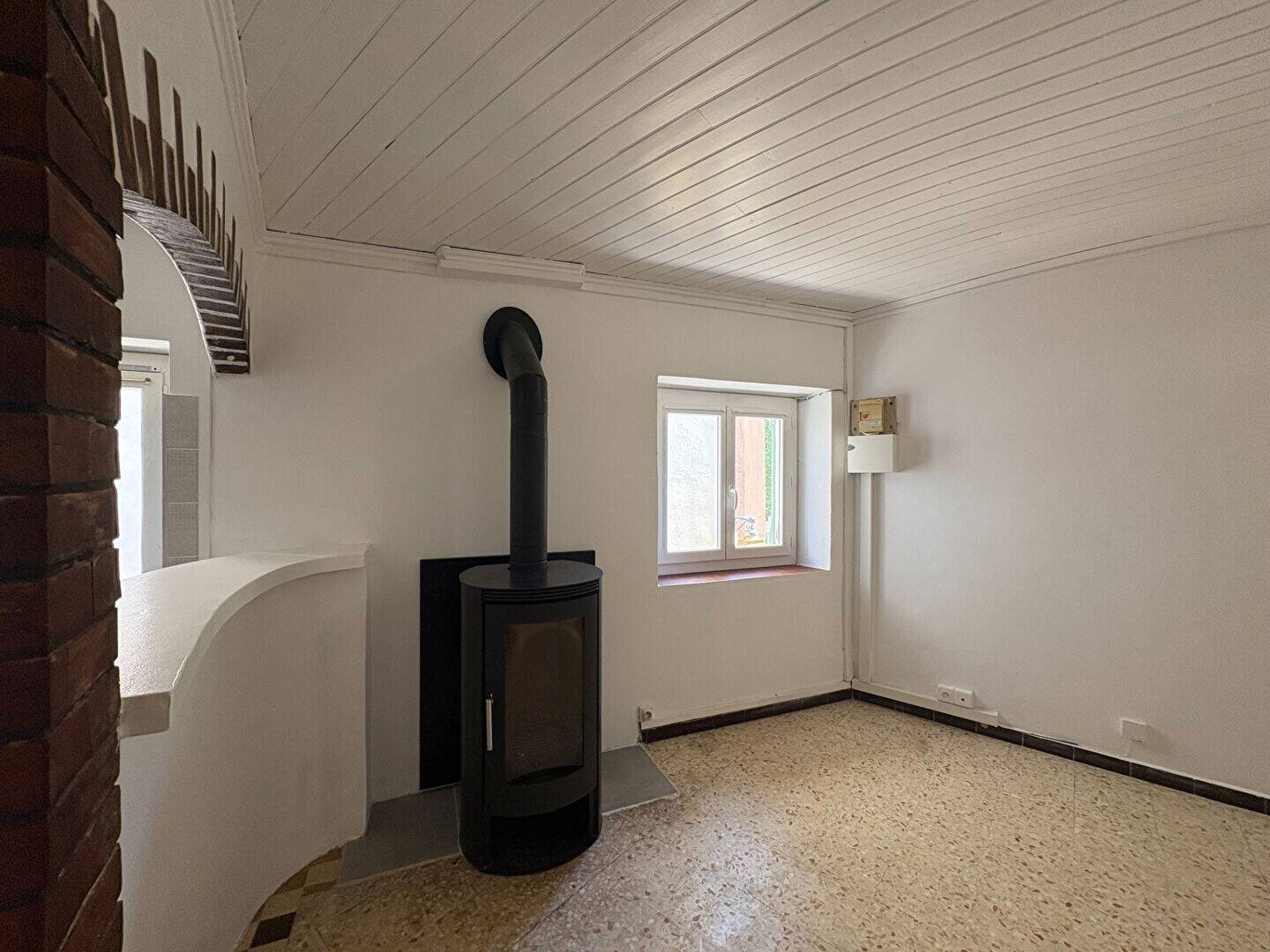 Appartement à louer, 41m², La Roquette-sur-Var