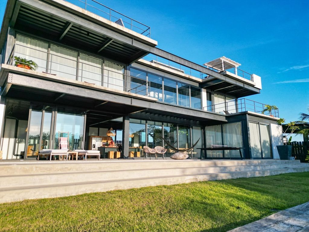 4 bedroom luxury House for sale in Placencia, Belize