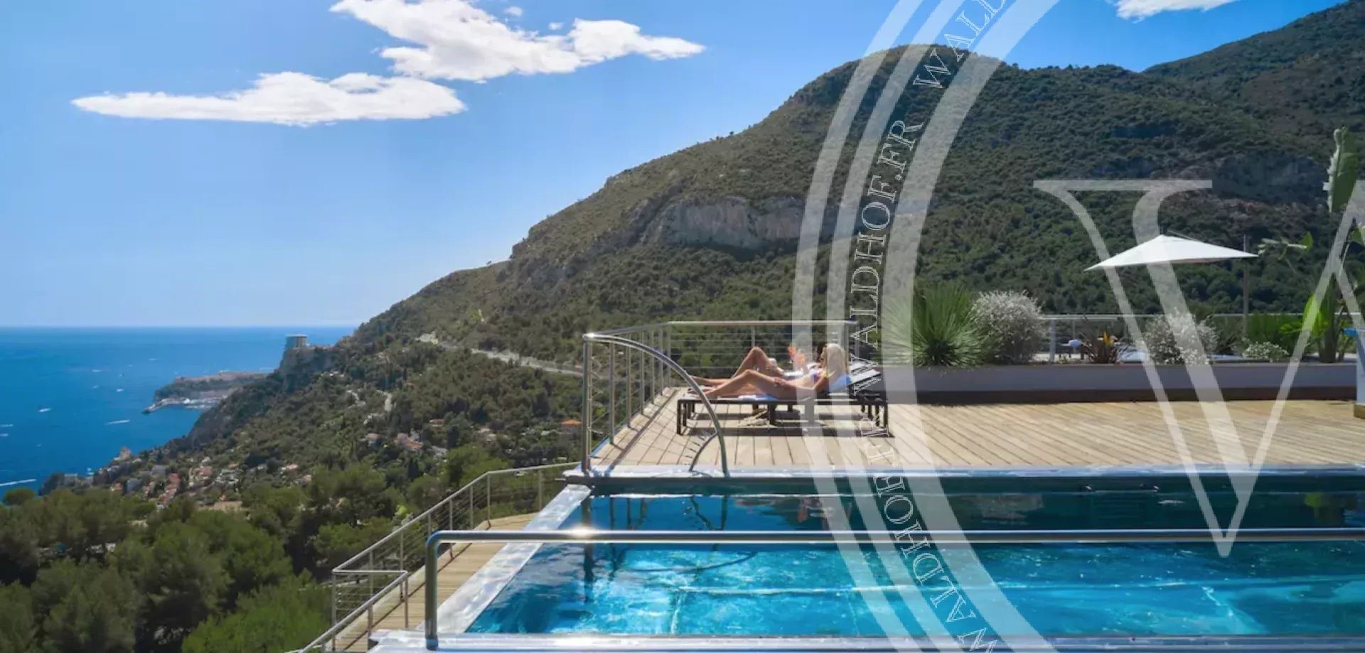 Maison à louer, 836m², Roquebrune-Cap-Martin