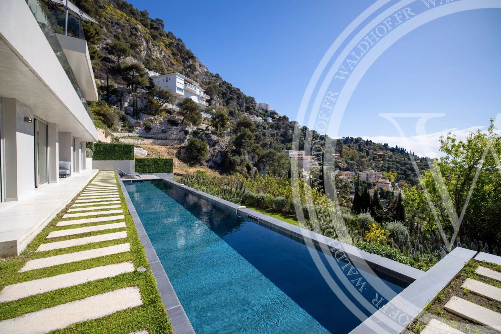 Maison à louer, 380m², Villefranche-sur-Mer