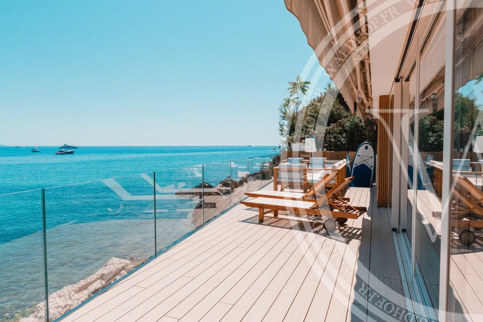 Maison à louer, 390m², Roquebrune-Cap-Martin