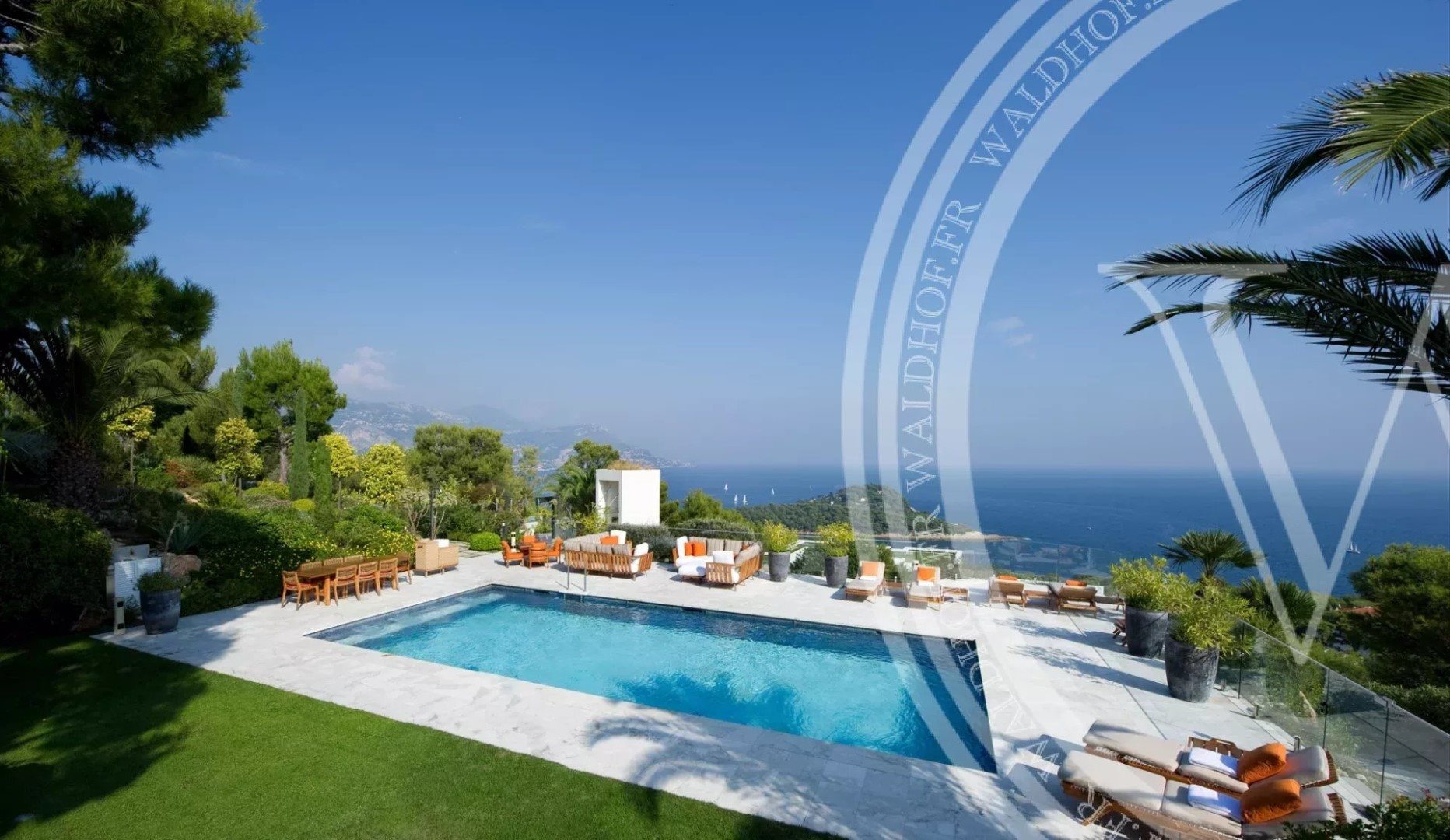 Maison à louer, 700m², Saint-Jean-Cap-Ferrat