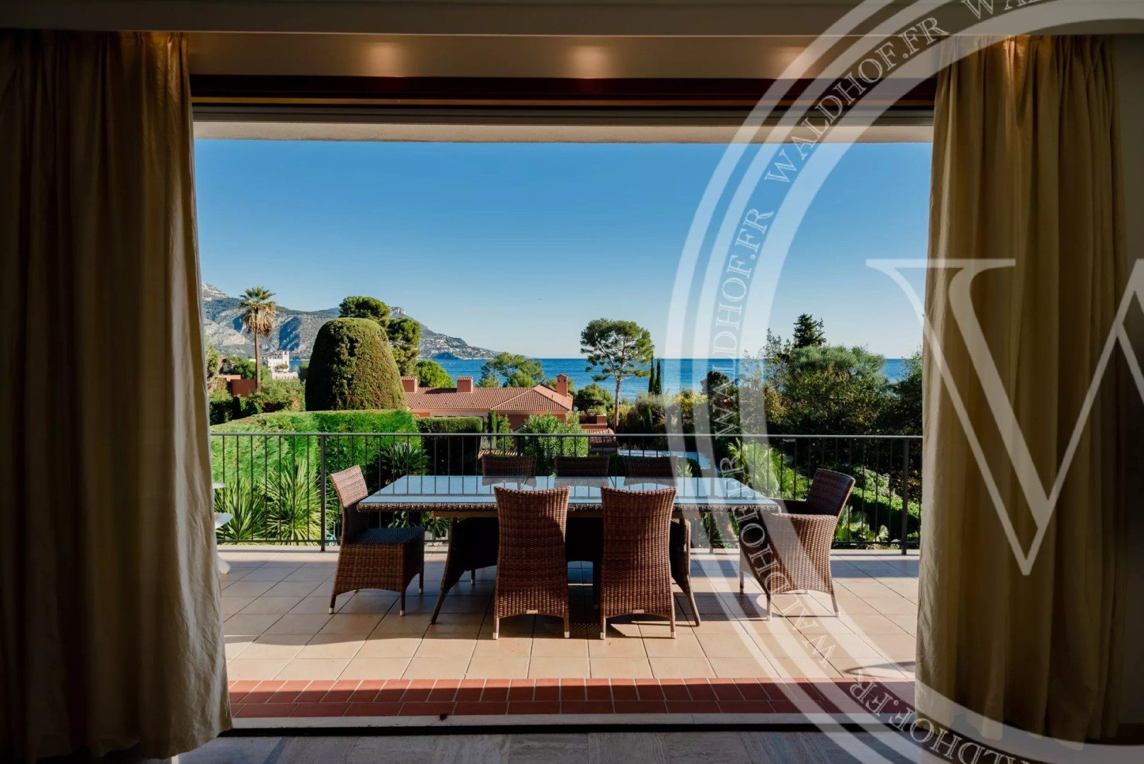 Maison à louer, 290m², Saint-Jean-Cap-Ferrat