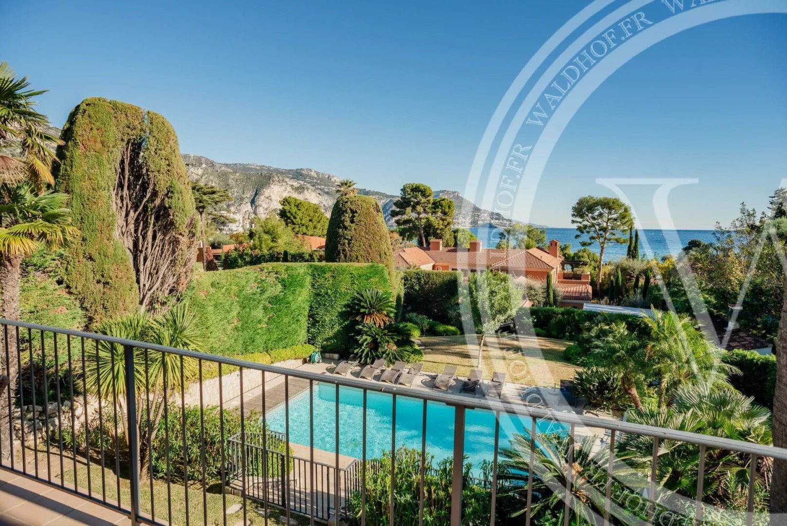 Maison à louer, 290m², Saint-Jean-Cap-Ferrat
