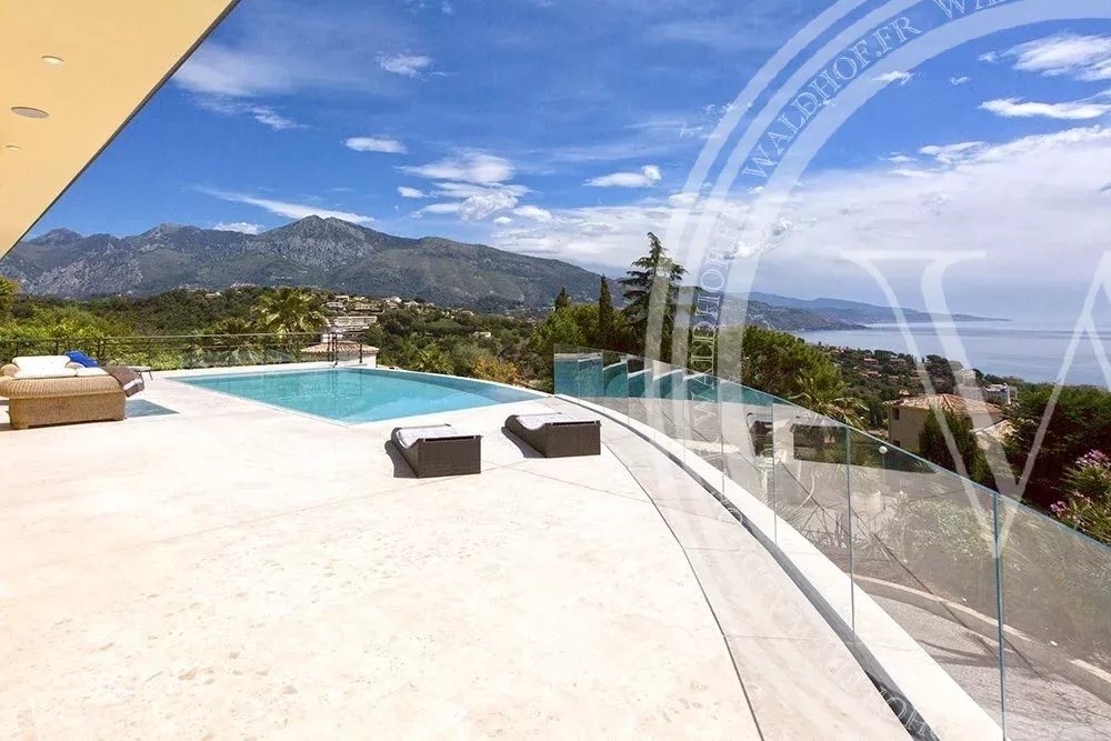 Maison à louer, 180m², Roquebrune-Cap-Martin