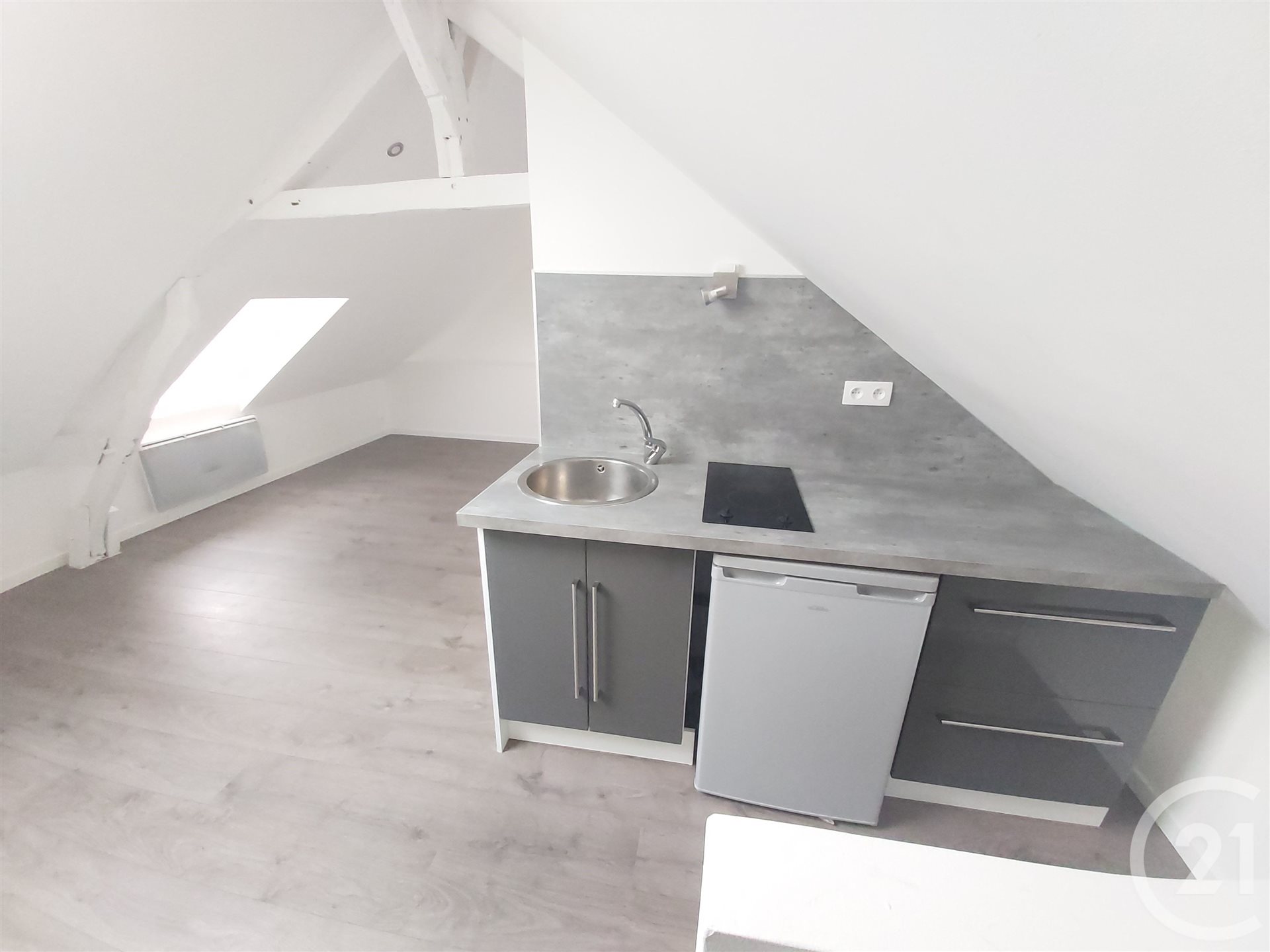 Appartement à louer, 19m², Le Mesnil-Esnard