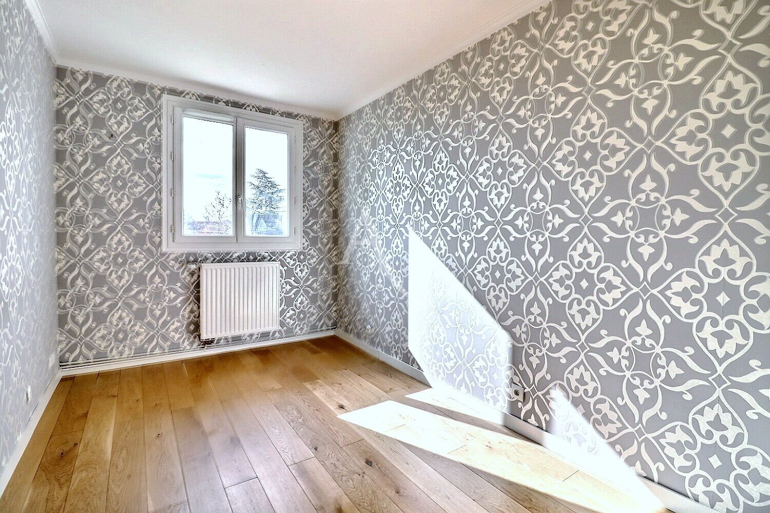 Appartement à louer, 84m², Le Mesnil-Saint-Denis