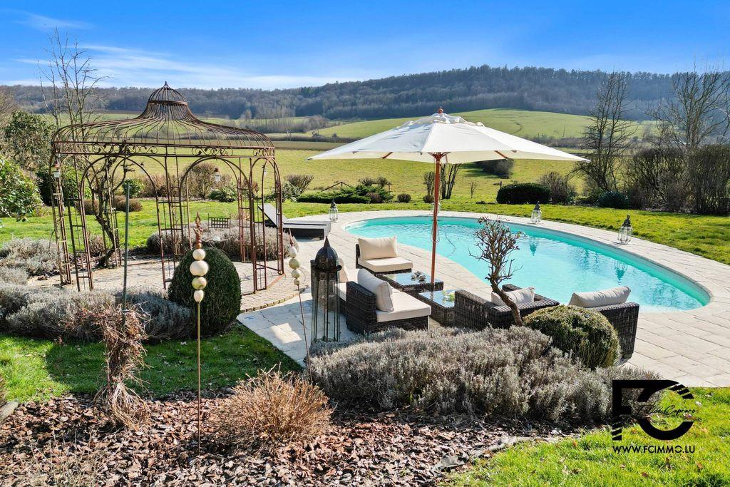 8 room luxury House for sale in Musson, Belgium