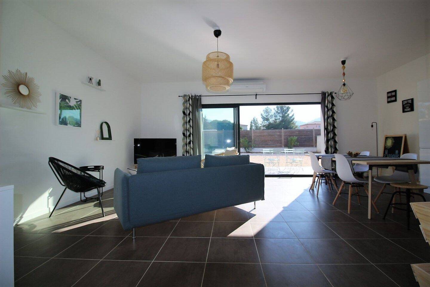 Maison à louer, 101m², Marseille 9ème