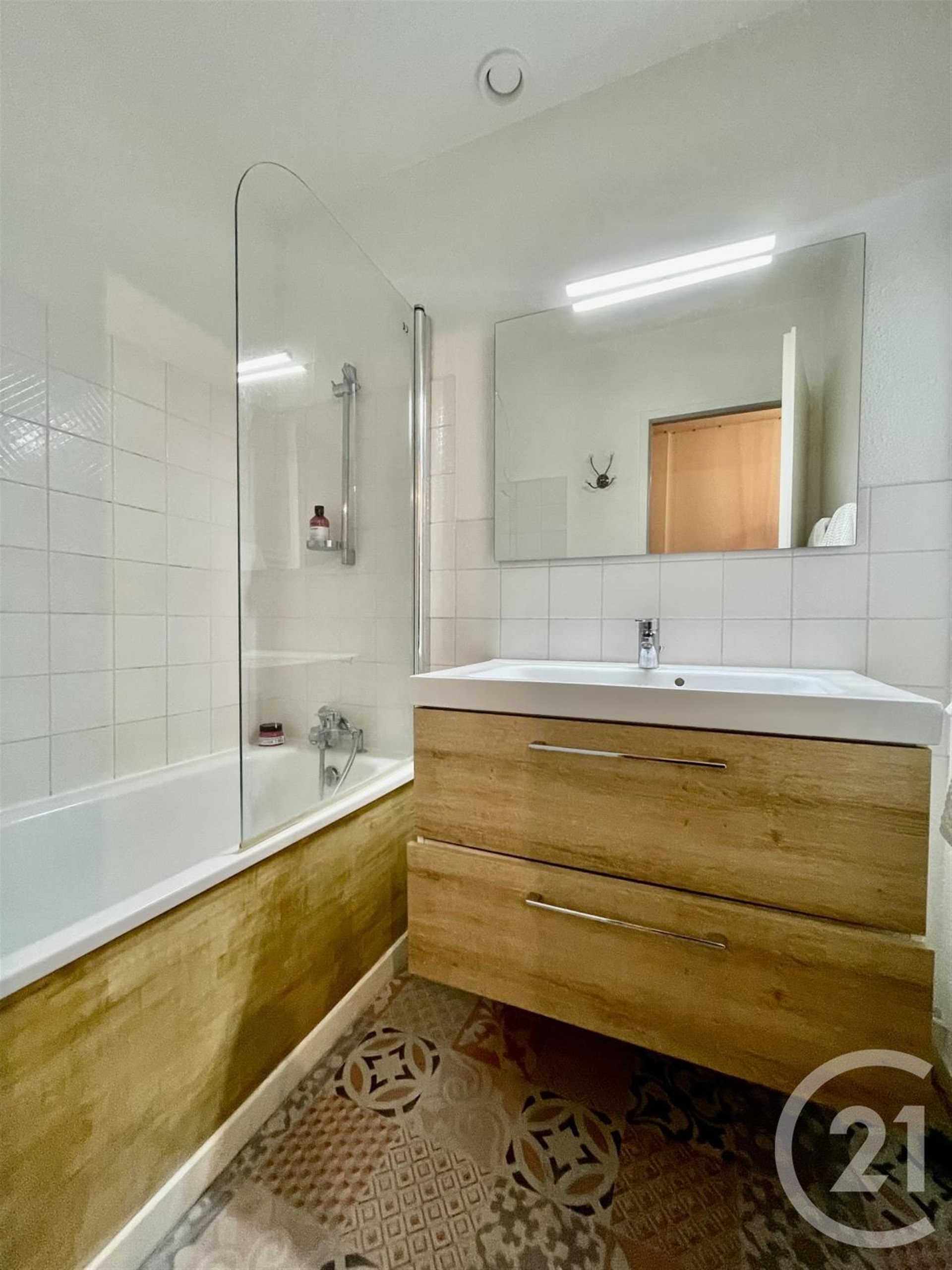 Appartement à louer, 56m², Bordeaux