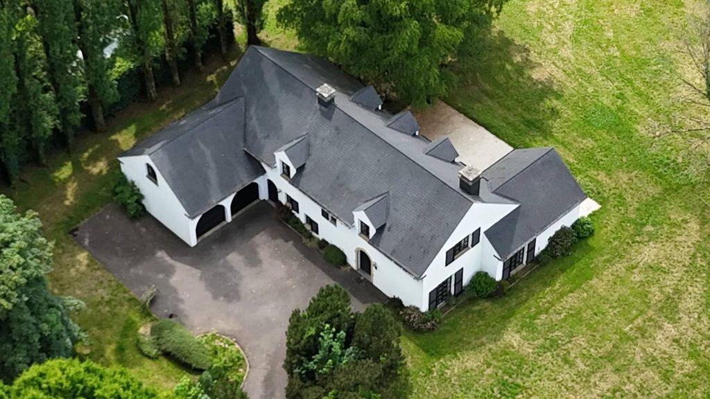 5 bedroom luxury House for sale in Aubange, Belgium