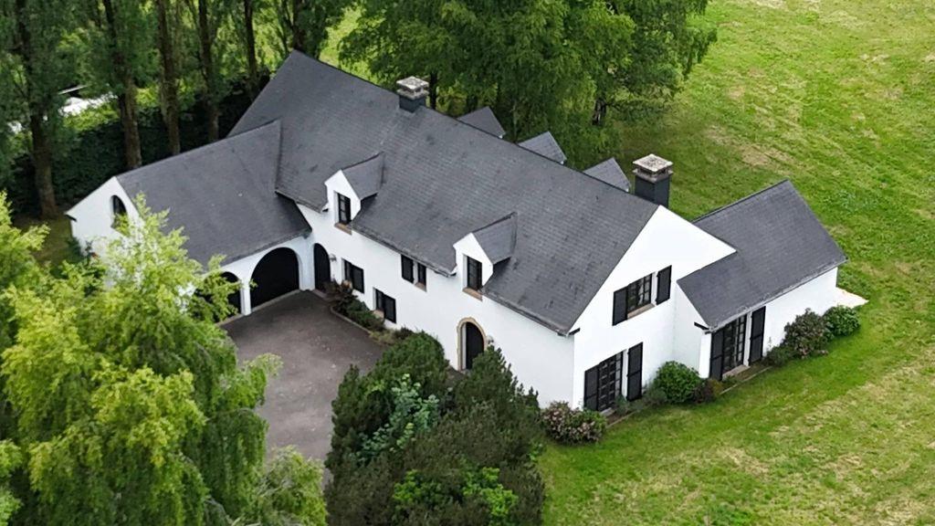 5 bedroom luxury House for sale in Aubange, Belgium