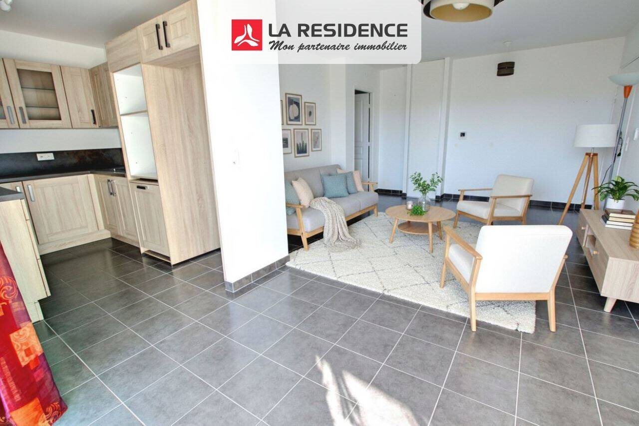 Appartement à vendre, 79m², Le Mesnil-Saint-Denis