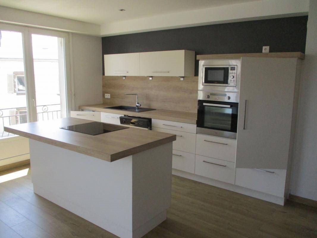 Appartement à louer, 97m², Ploudalmézeau