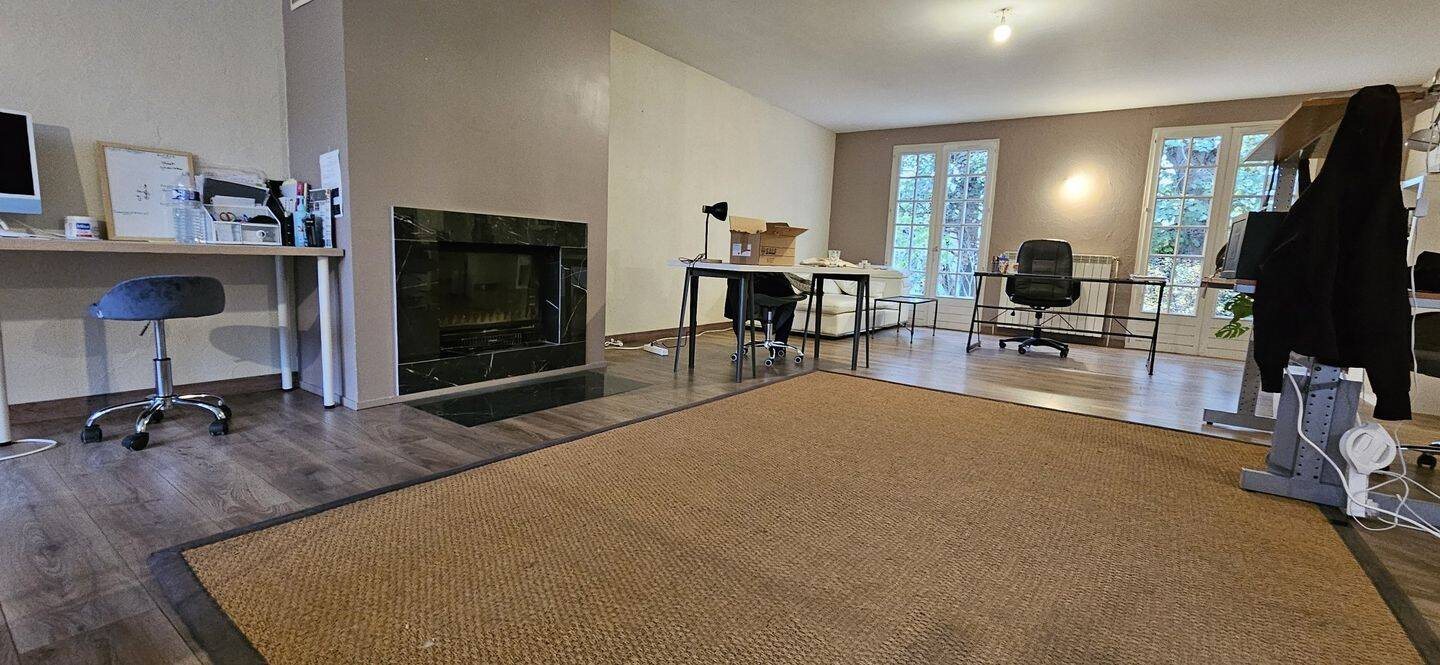 Maison à louer, 163m², Lamorlaye