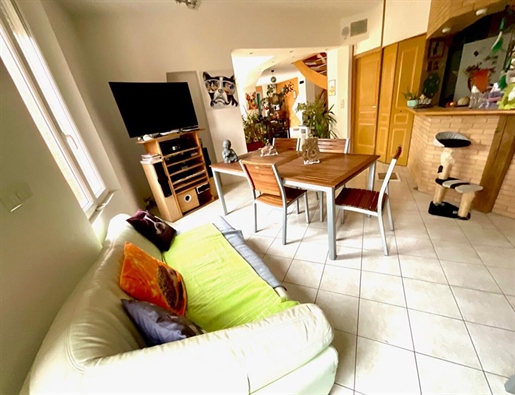 Advert picture