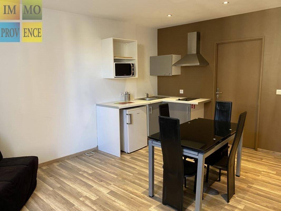 Appartement à louer, 23m², Pertuis