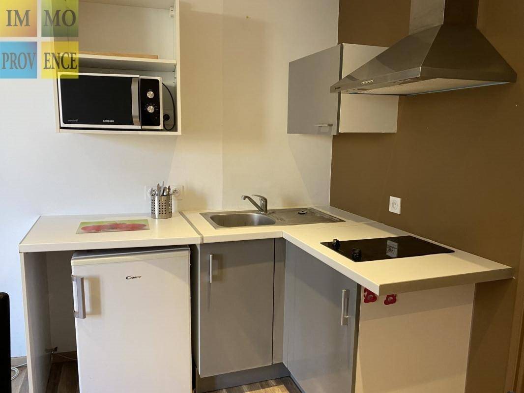 Appartement à louer, 23m², Pertuis