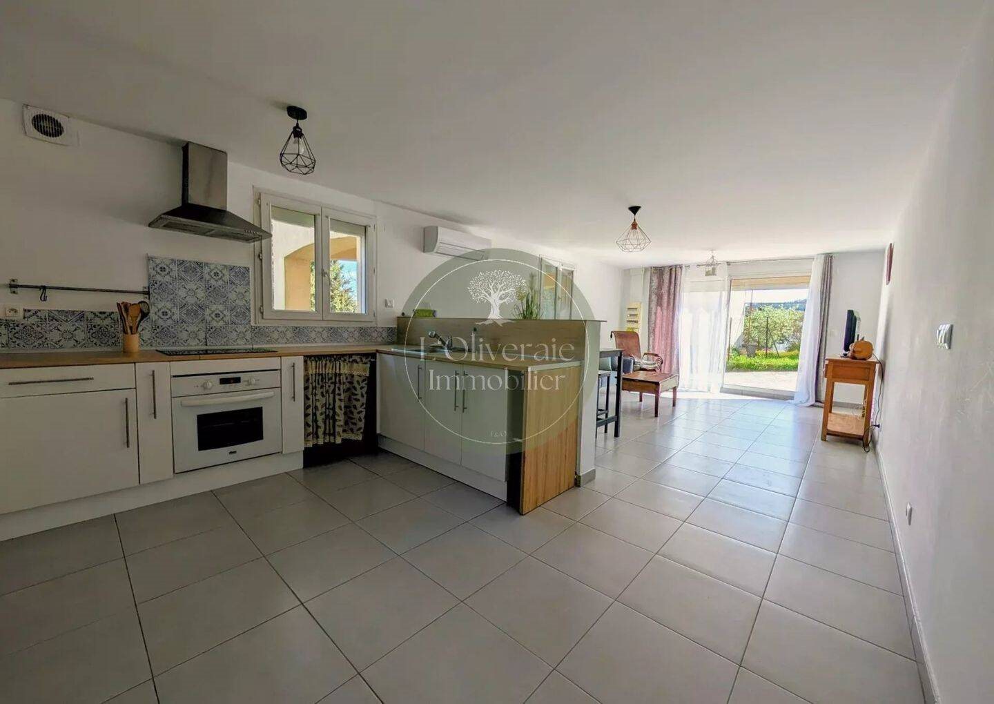 Maison à vendre, 81m², Peypin
