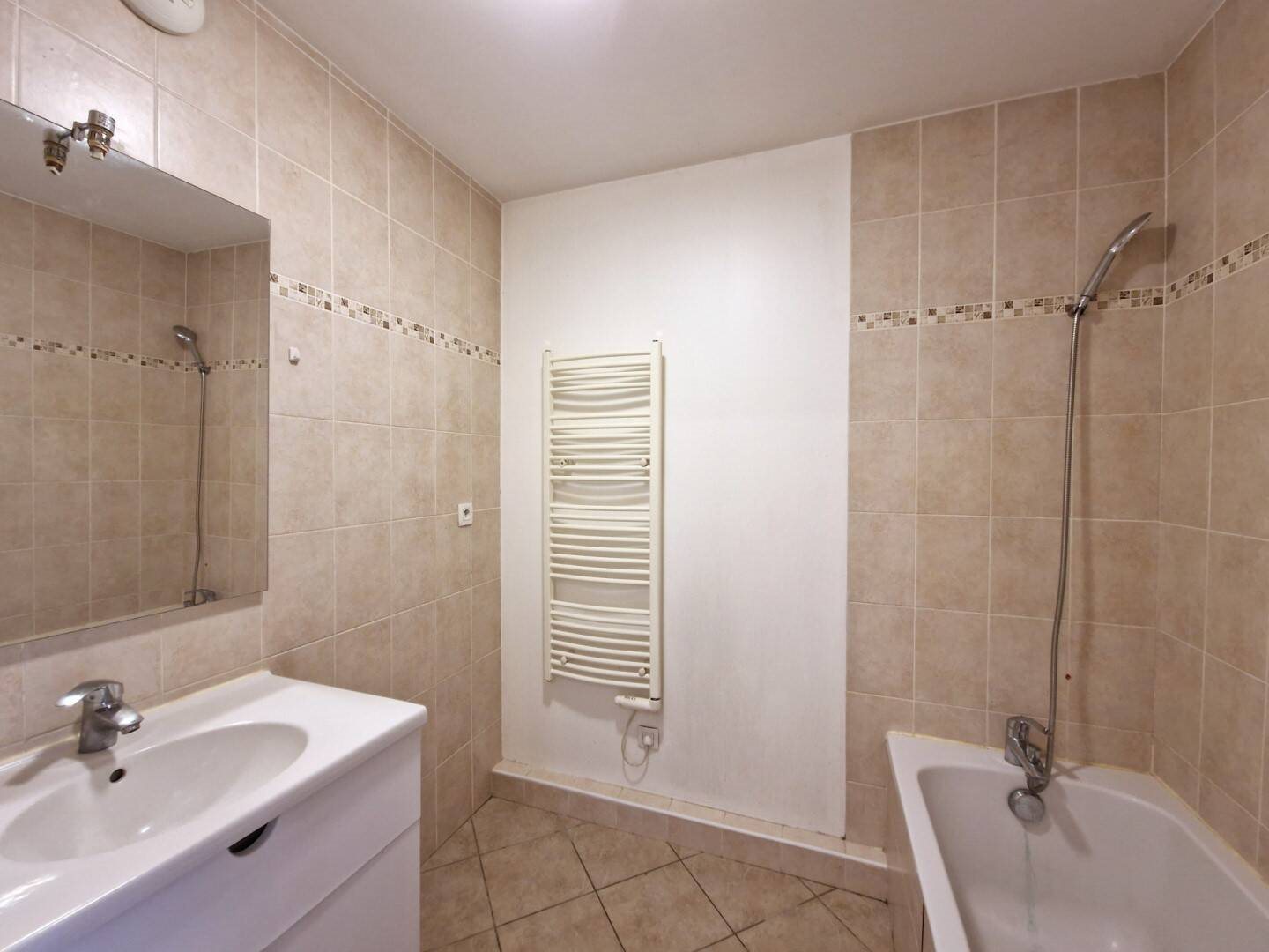 Appartement à vendre, 70m², Brignais