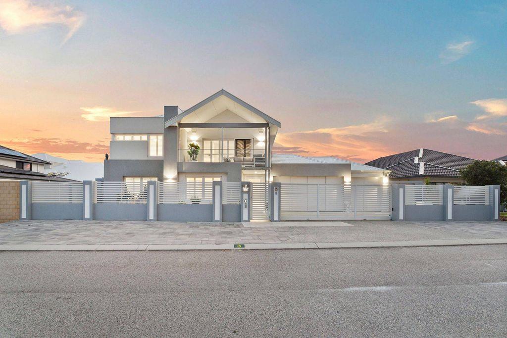 6 bedroom luxury Detached House for sale in Perth, Western Australia