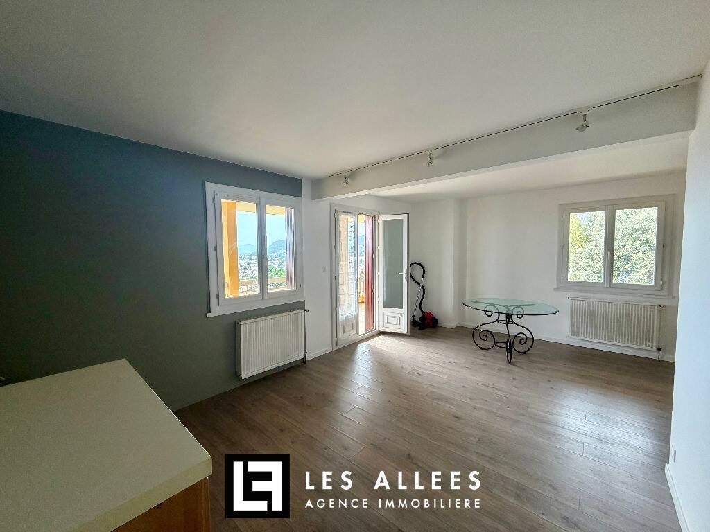 Appartement à vendre, 77m², Le Teil