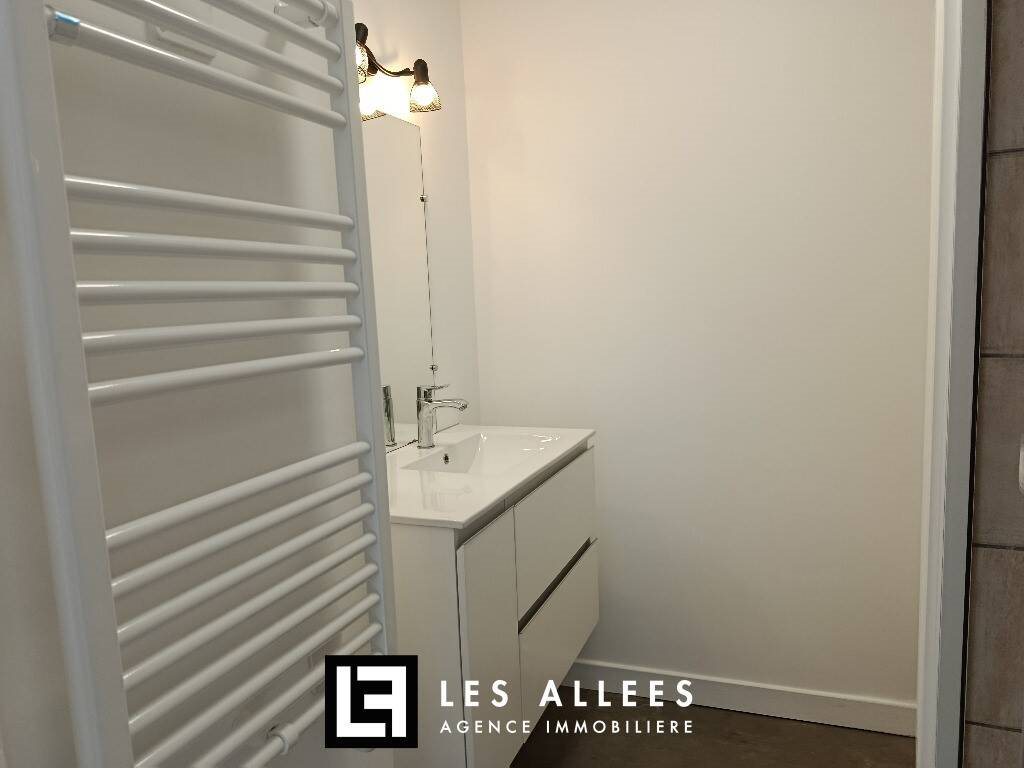 Appartement à louer, 41m², Donzère