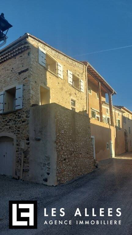 Maison à louer, 63m², Rochemaure