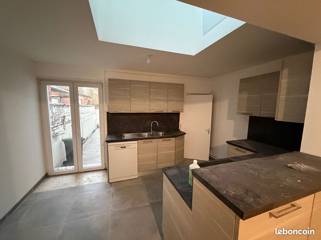Maison à louer, 85m², Saint-Amand-les-Eaux