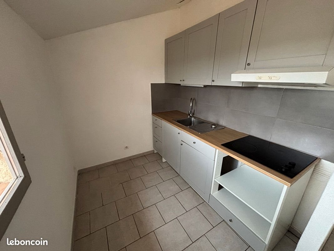 Appartement à louer, 41m², Pernes-les-Fontaines
