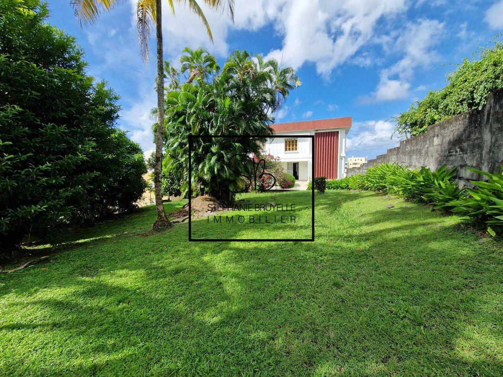 Luxury House for sale in Fort-de-France, Martinique