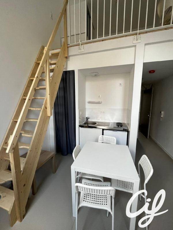 Appartement à louer, 29m², Nantes