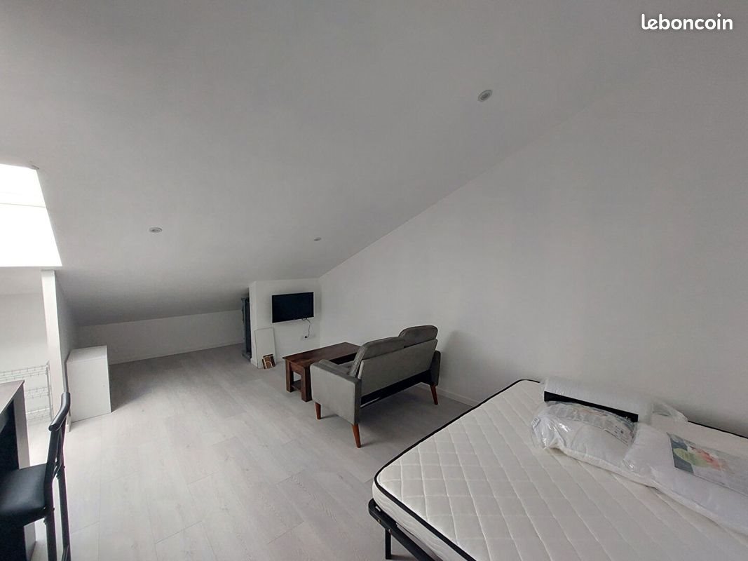 Appartement à louer, 20m², Saint-Jean-d'Angély