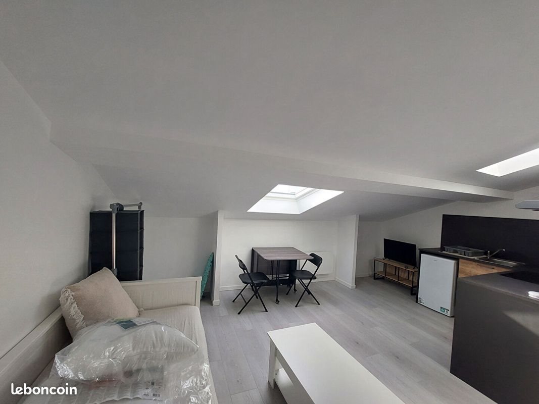 Appartement à louer, 14m², Saint-Jean-d'Angély