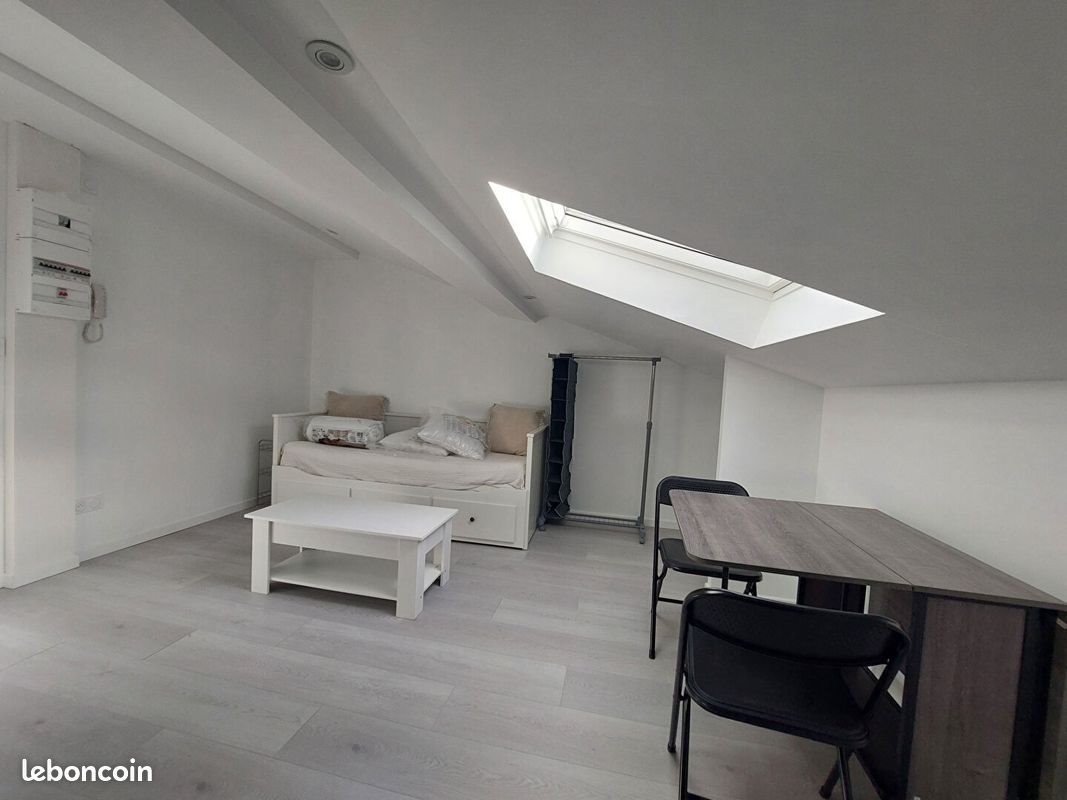 Appartement à louer, 14m², Saint-Jean-d'Angély