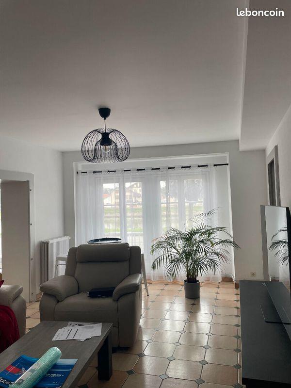 Appartement à louer, 99m², Gray-la-Ville