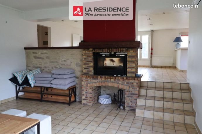 Maison à louer, 189m², Chaussy