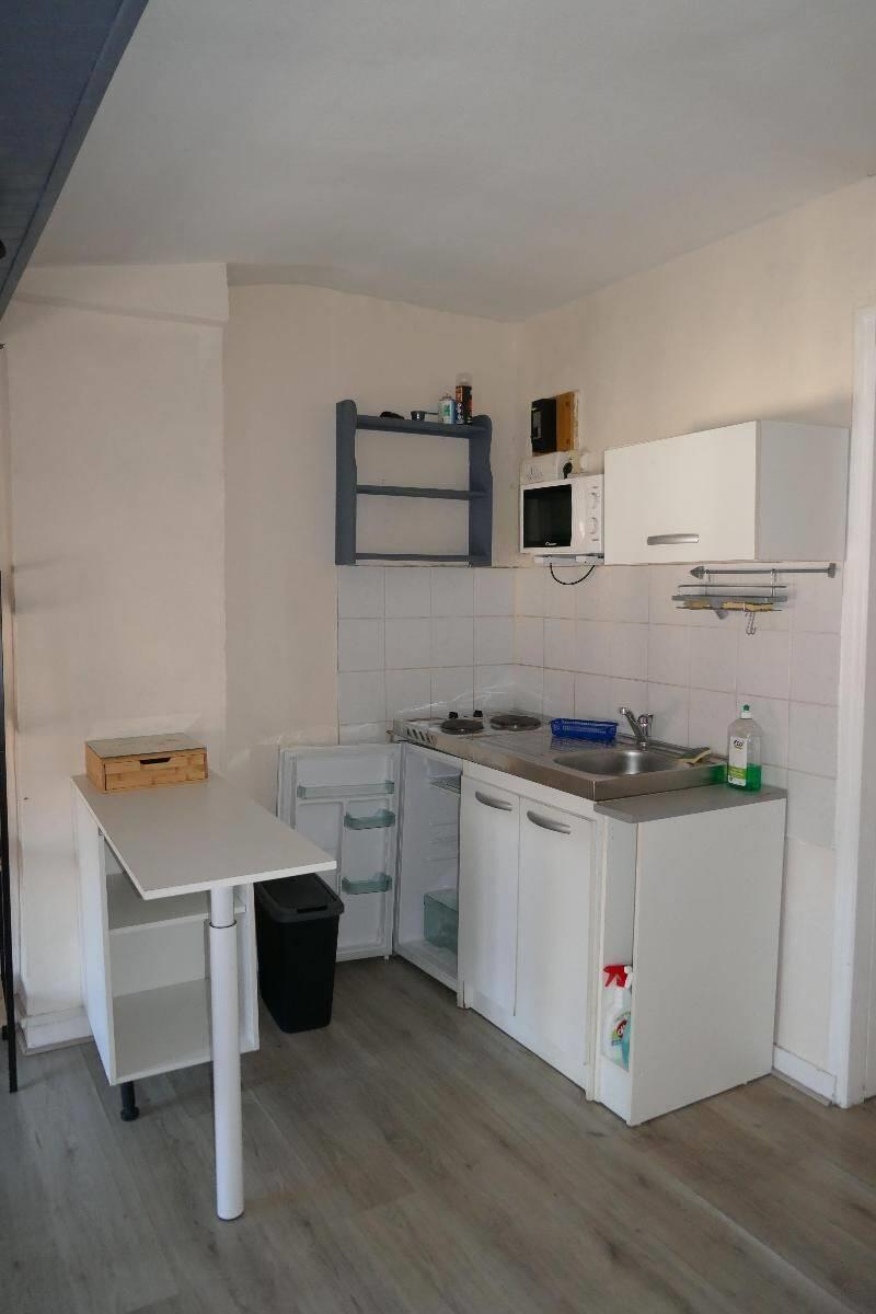 Appartement à louer, 27m², Saint-Etienne